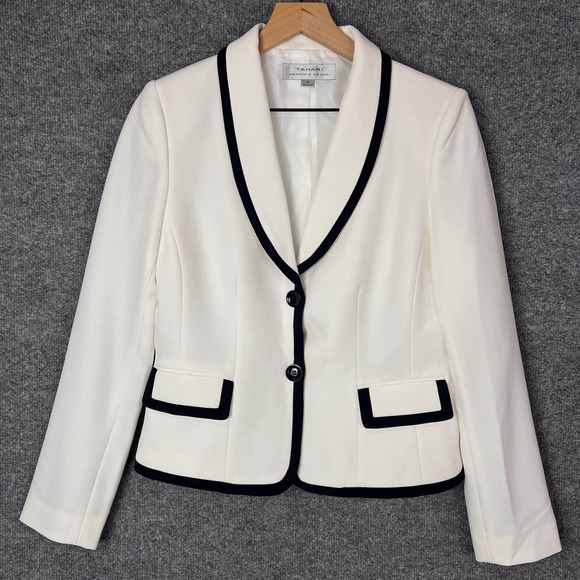 Tahari Arthur S. Levine Jackets & Blazers - NEW Tahari Blazer Womens 6 White Contrast Trim Shawl Collar Career Jacket